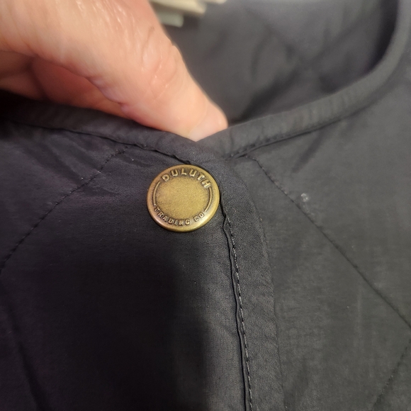 ✨️Duluth Black Quilted Women’s Vest – XL ✨ - Picture 6 of 10